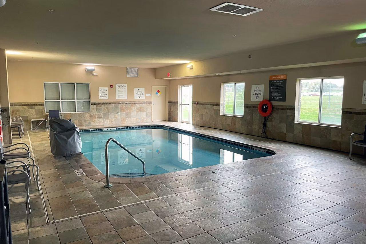 La Quinta Inn & Suites By Wyndham Ankeny Ia - Des Moines Ia Dış mekan fotoğraf
